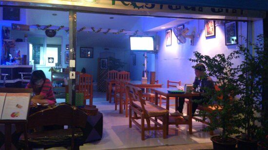 Sawadee Bar and Restaurant